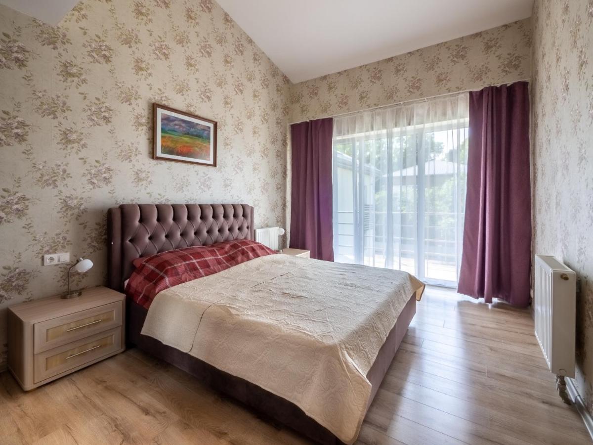 Апартаменты New!!!Townhouse Three Floors!!! Юрмала Экстерьер фото