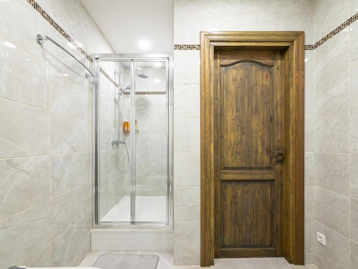 Апартаменты New!!!Townhouse Three Floors!!! Юрмала Экстерьер фото